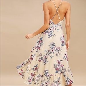 *ONLY WORN ONCE* Lulu’s Floral High-Low Dress- Size M